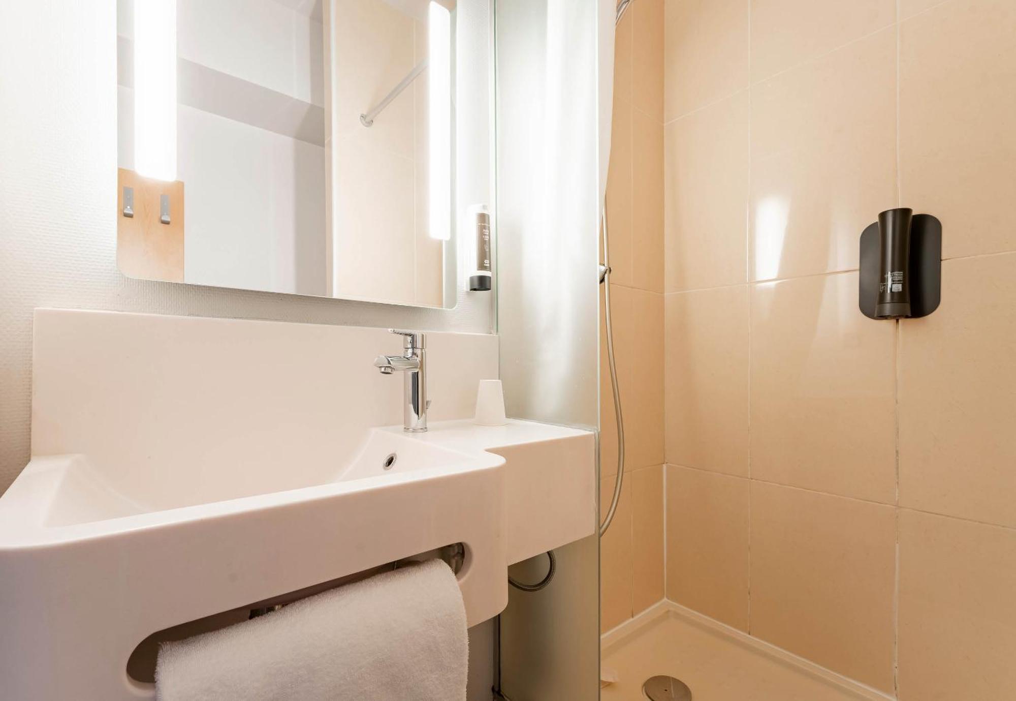 B&B Hotel Valenciennes Marly Marly  Dış mekan fotoğraf